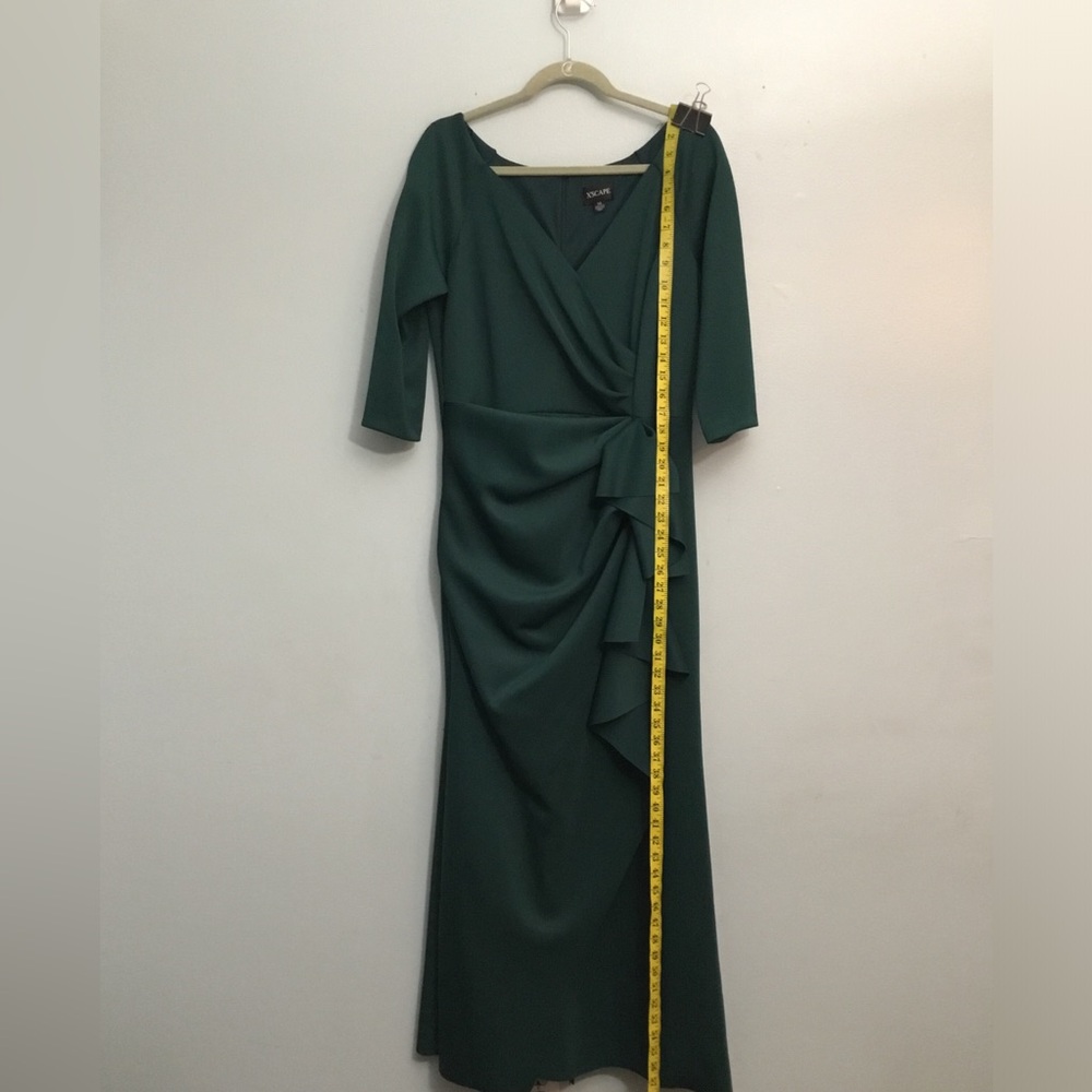 Elegant Forest Green V-Neck Draped Women's Dress - Picture 7 of 15